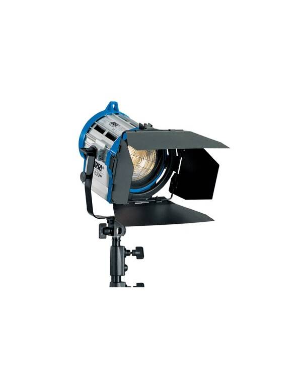 Arri - L0.79400.D - 650 PLUS MAN BLUE-SILVER 90 - 250 V~ SCHUKO from ARRI with reference L0.79400.D at the low price of 379.95. 